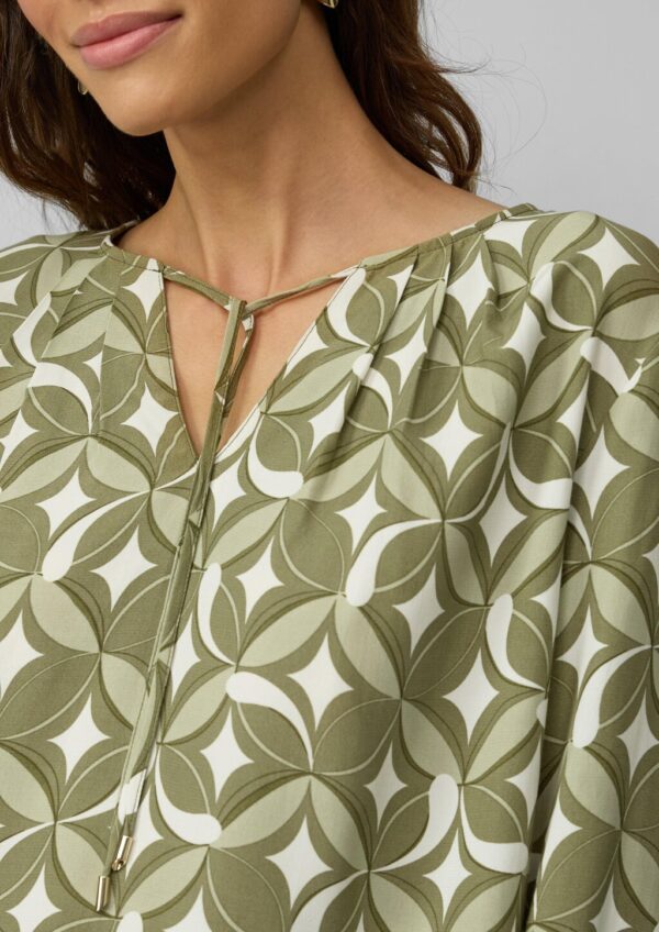 Tunikabluse aus Viskose mit Faltendetails