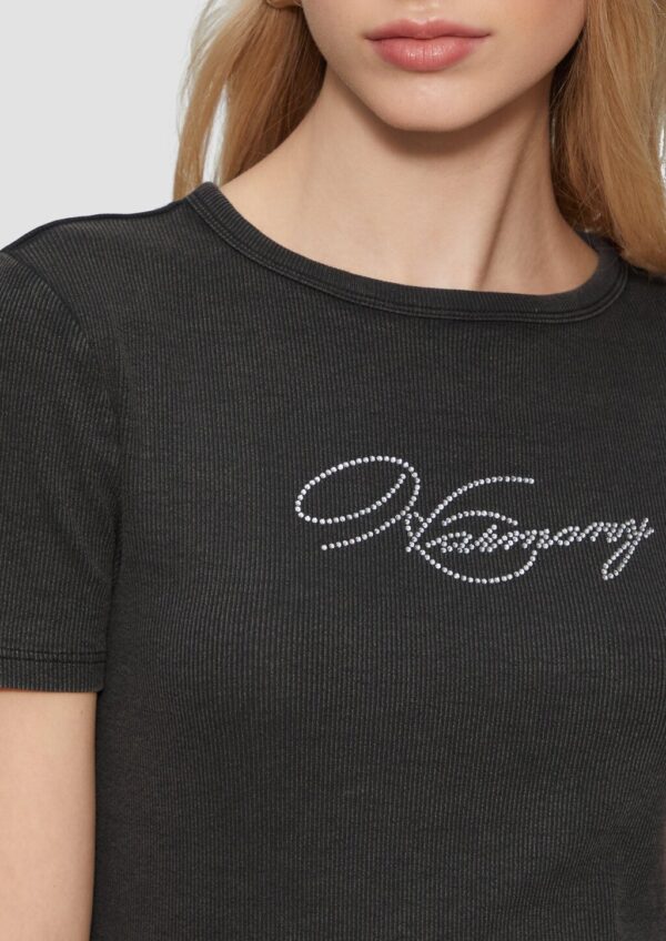 Rippshirt mit Acid-Waschung und Strass-Wording