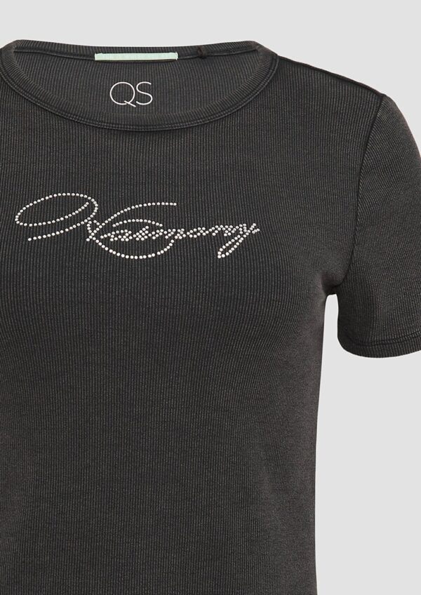 Rippshirt mit Acid-Waschung und Strass-Wording