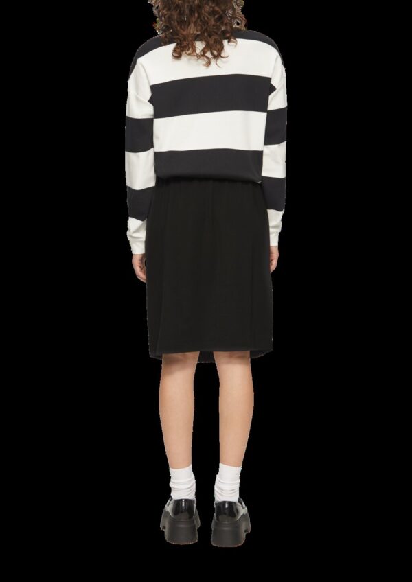 Rock aus elastischem Interlockjersey