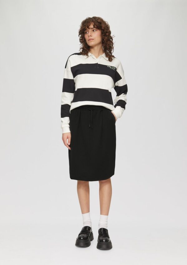 Rock aus elastischem Interlockjersey