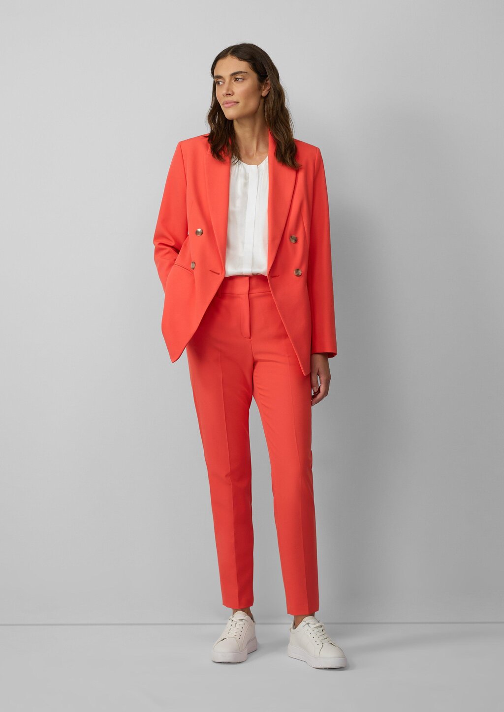 Satinbluse aus Viskose mit verdeckter Knopfleiste