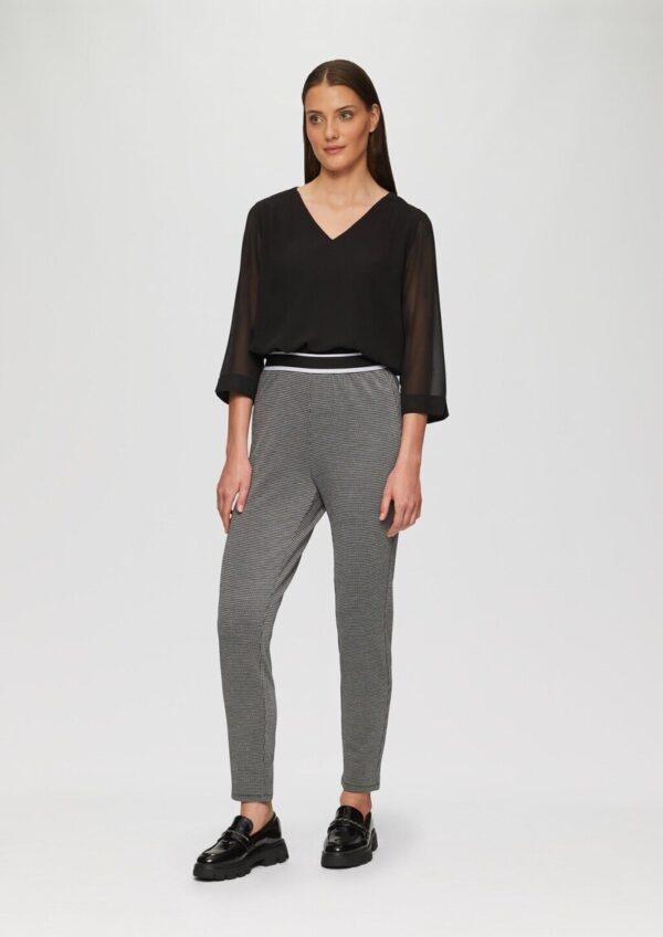 Komfortable Leggings mit Hahnentrittmuster