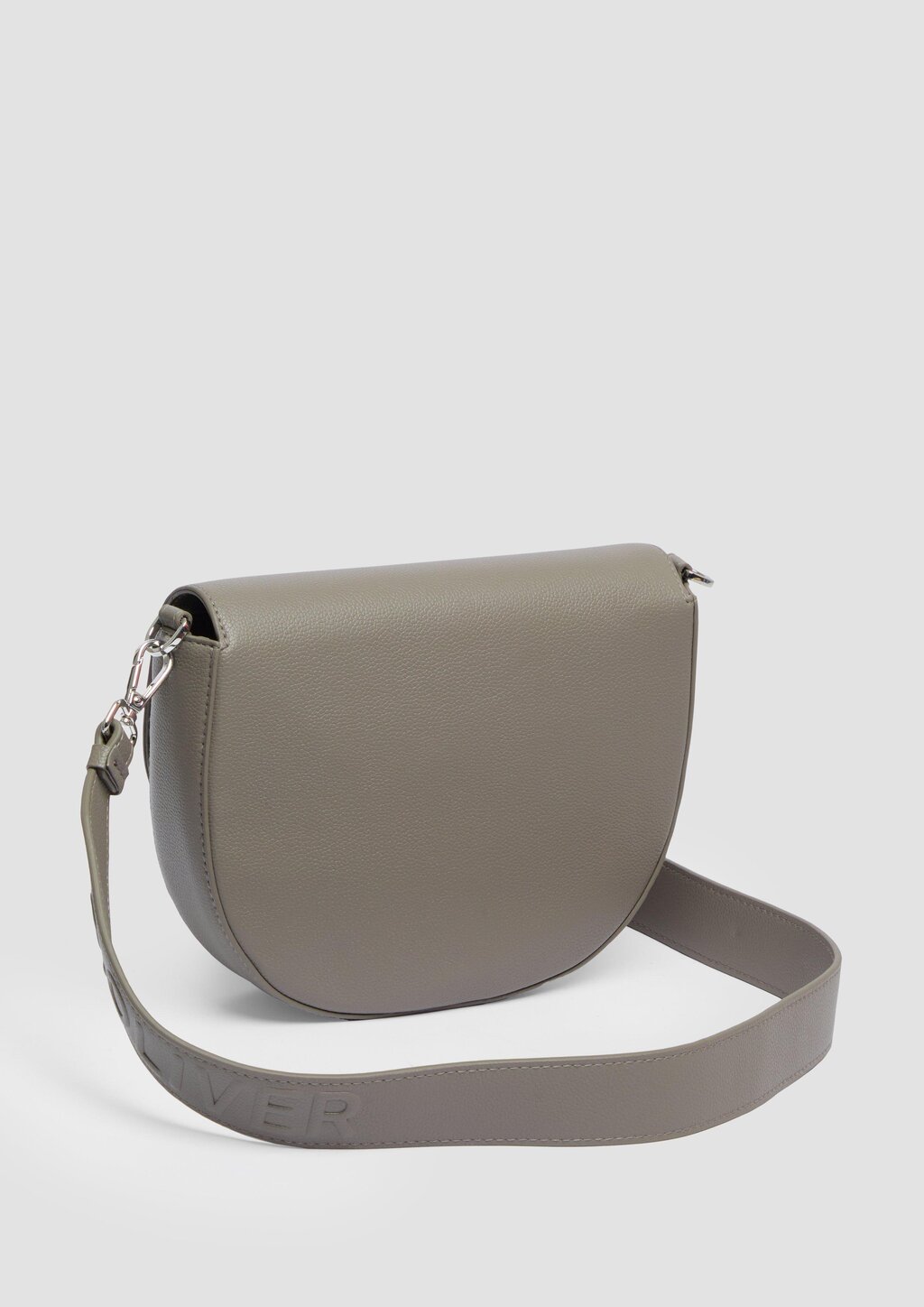 Crossbody-Bag mit Logo-Detail und Überschlag mit Magnetknopf