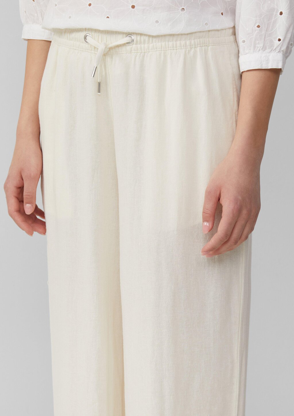 Leinenmixhose mit Gummizug und weitem Bein