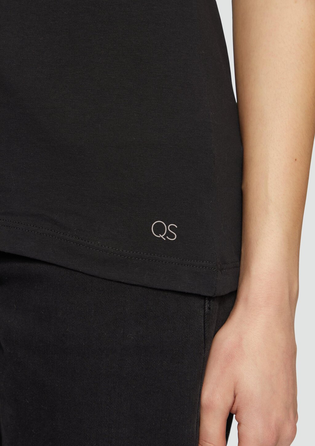 Baumwollshirt mit V-Ausschnitt