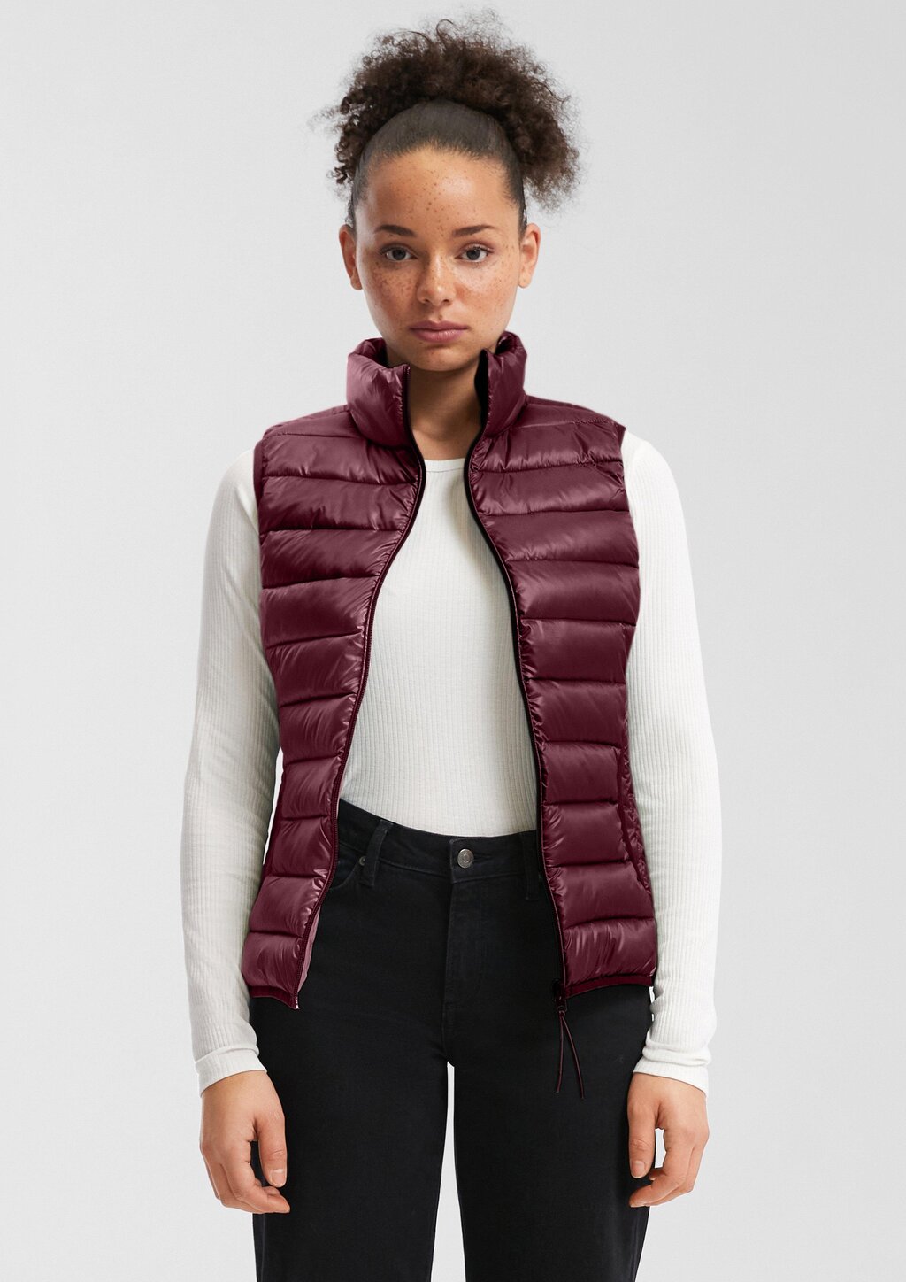 Leicht wattierte Steppweste