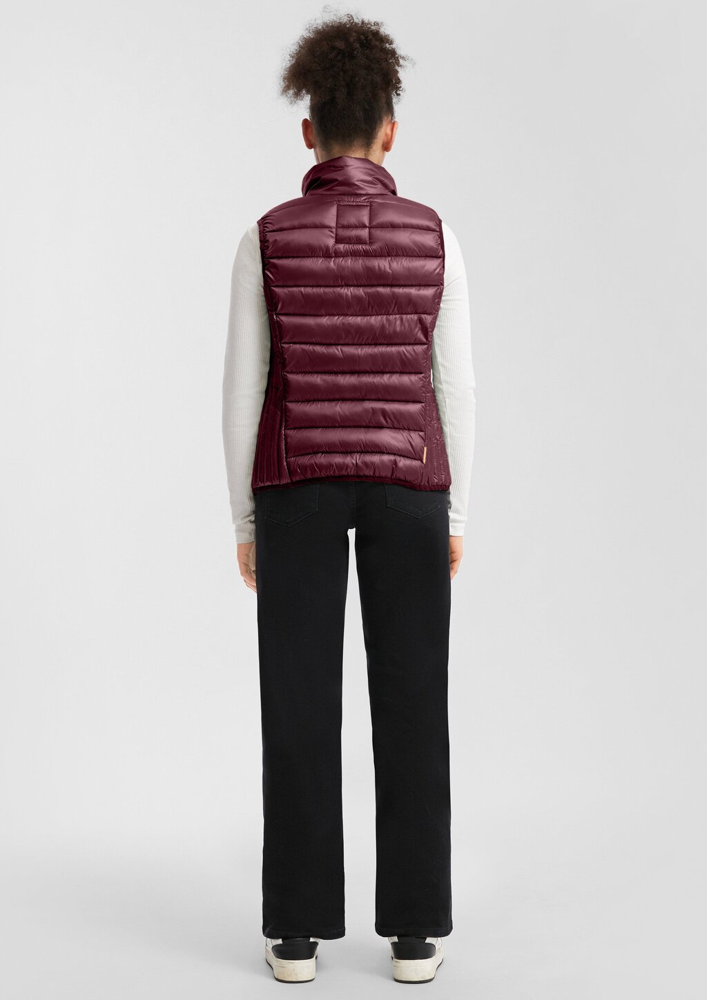 Leicht wattierte Steppweste