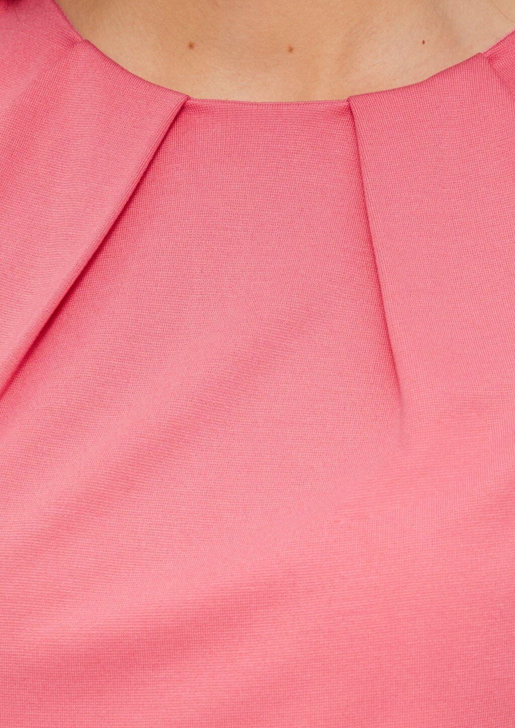 Kleid aus Interlockjersey mit Raff-Details