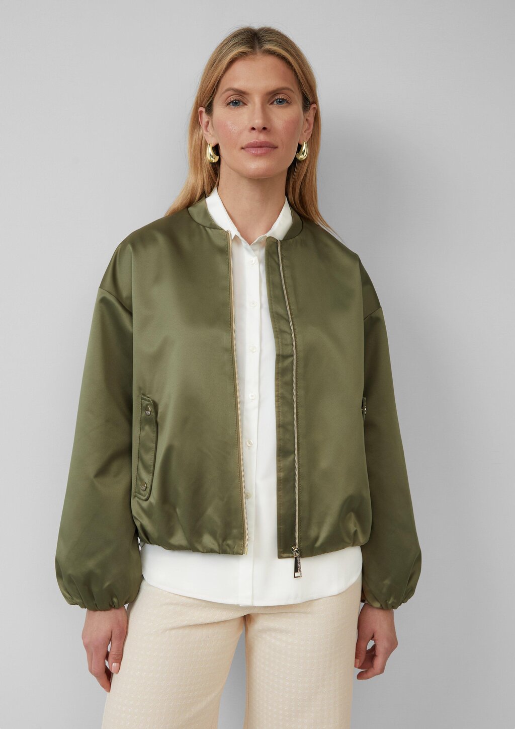 Satinierter Oversize-Blouson mit elastischem Saum