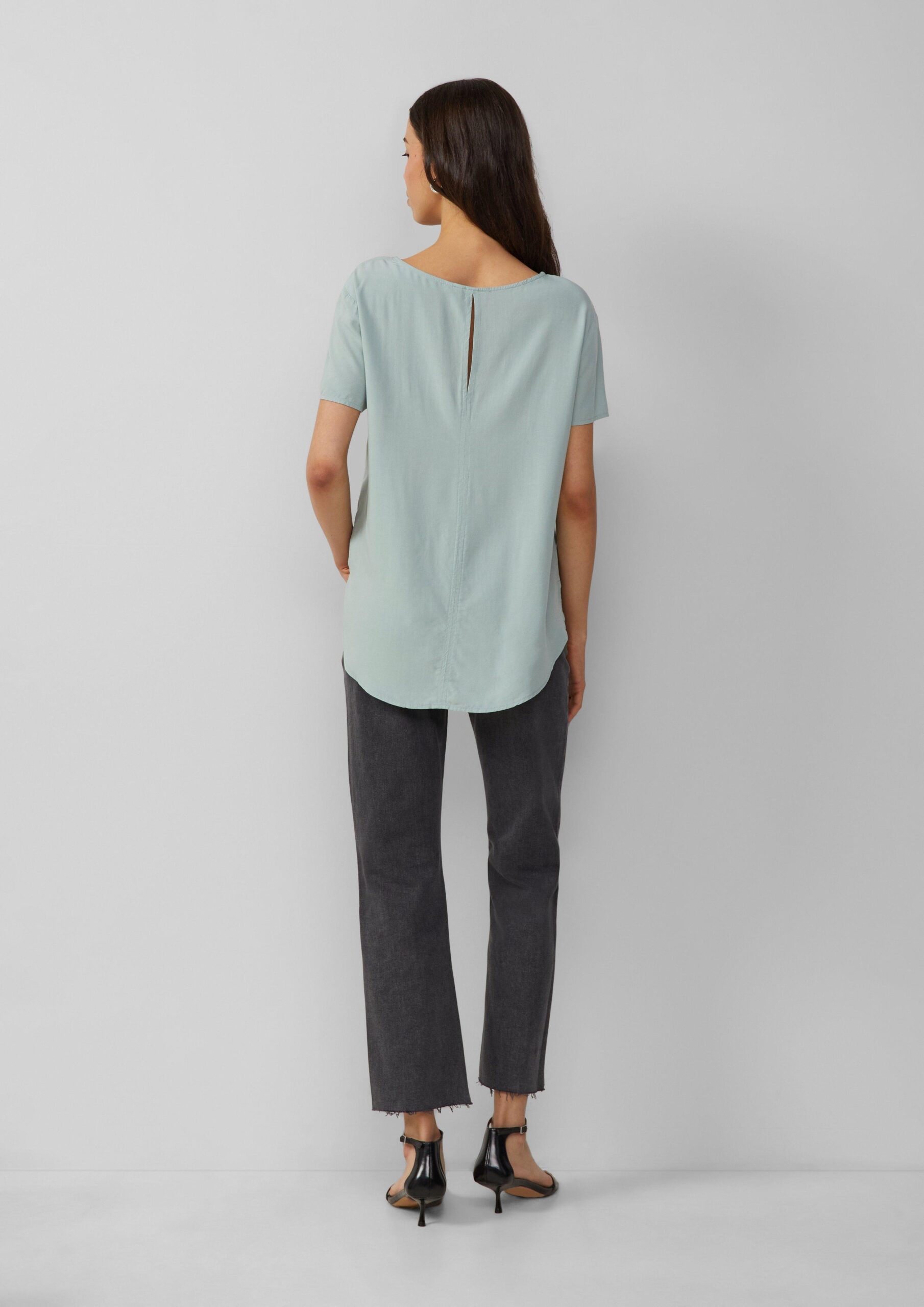 Kurzarmbluse aus Viskose