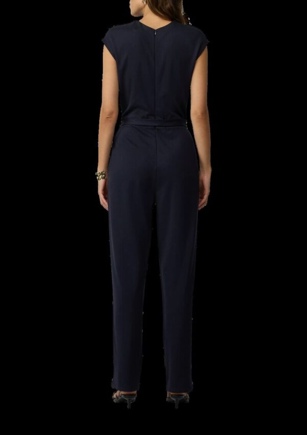 Ärmelloser Jumpsuit aus Interlockjersey mit Bindegürtel