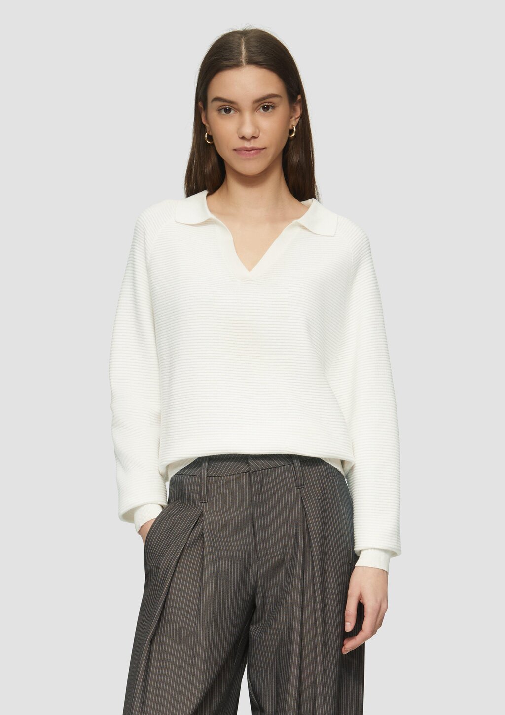 Strukturierter Pullover mit Polokragen