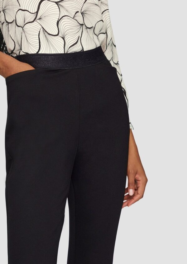 Slim: Culotte mit glitzerndem Elastikbund