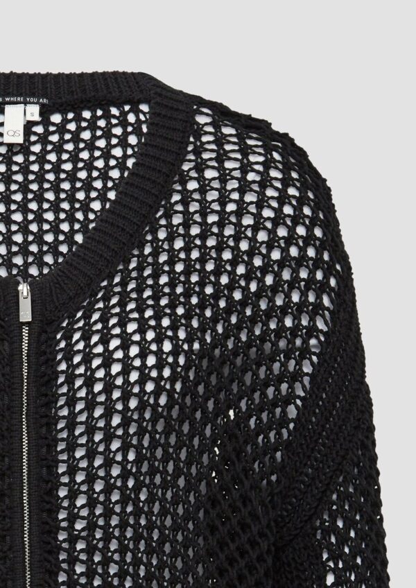 Boxy Strickjacke in Häkeloptik