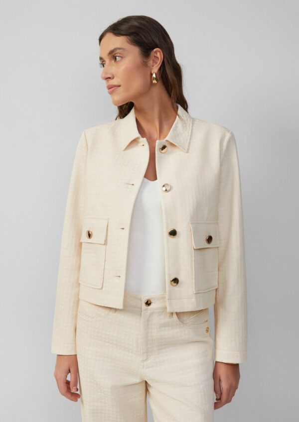 Leichte Jacke mit Strukturmuster und goldfarbenen Knöpfen