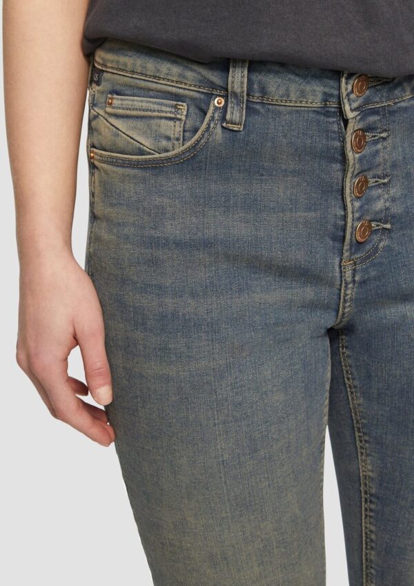 Jeans Catie / Slim Fit / Mid Rise / Slim Leg / Knopfleiste