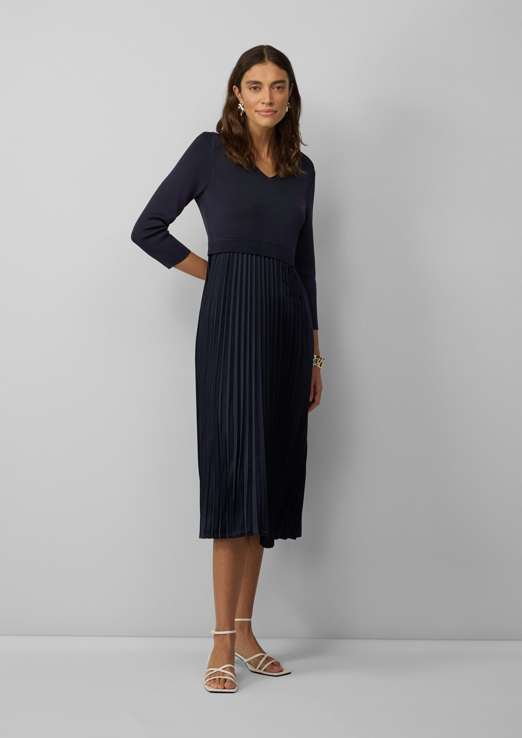 Midikleid mit plissiertem Rock