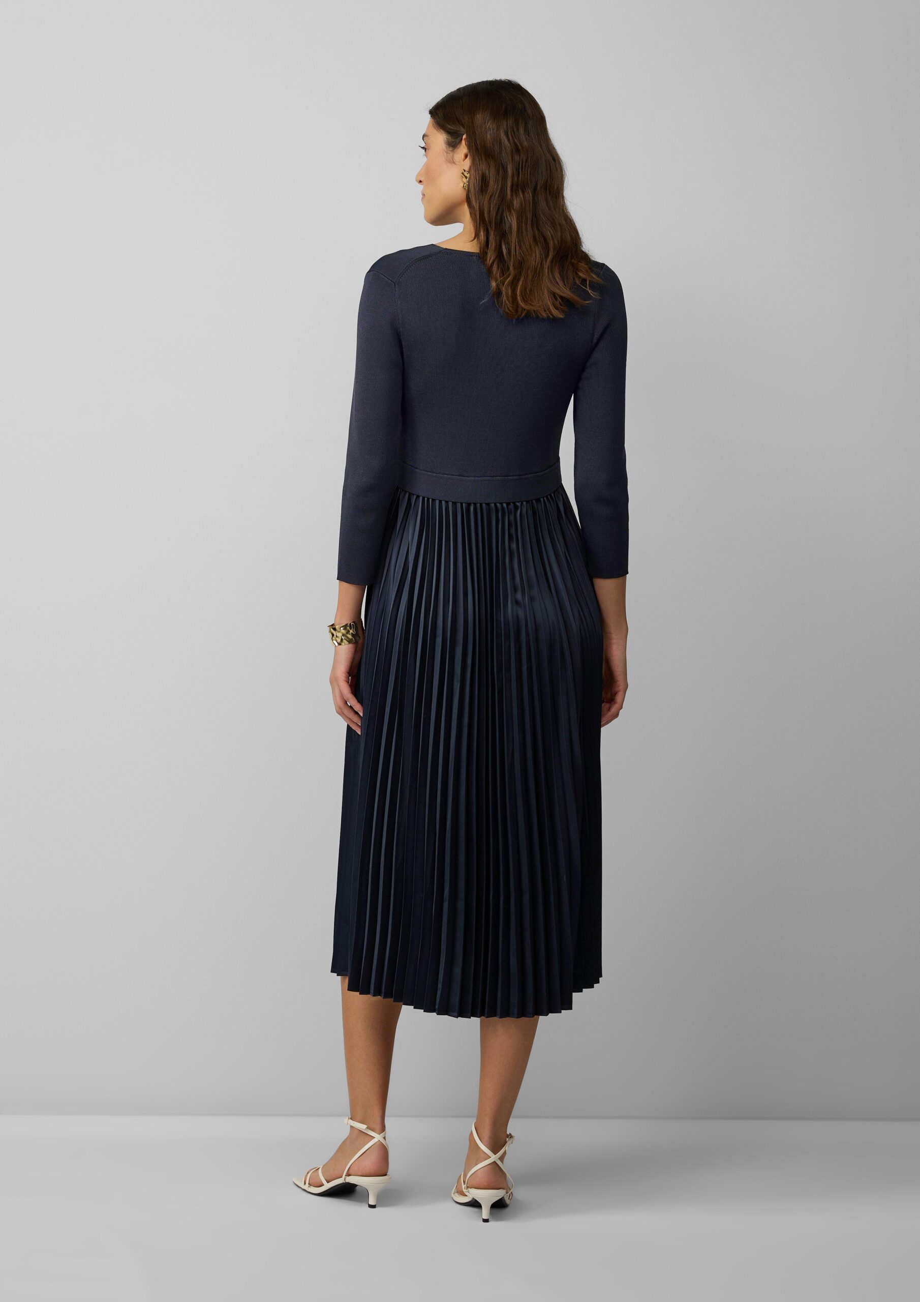 Midikleid mit plissiertem Rock