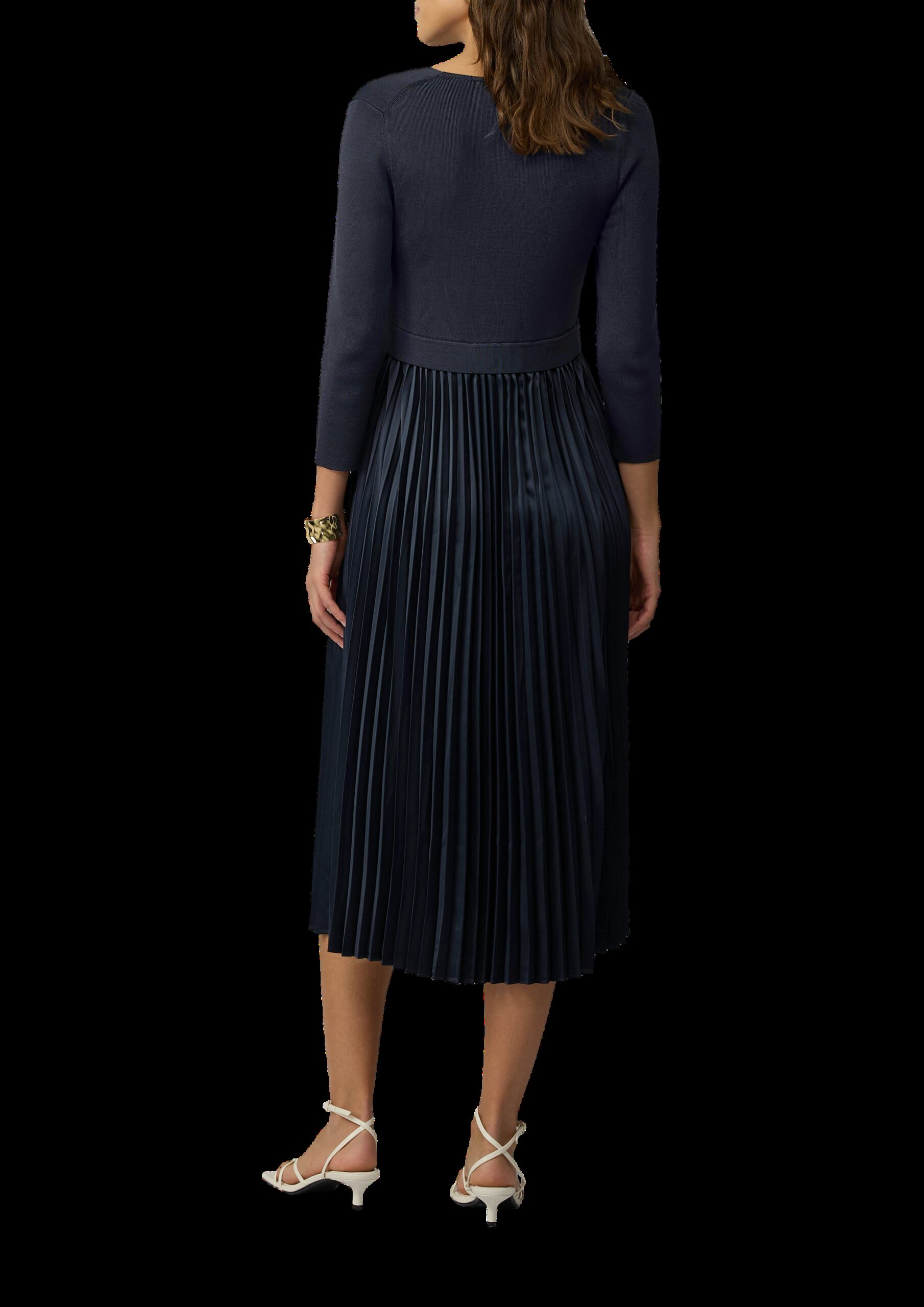 Midikleid mit plissiertem Rock