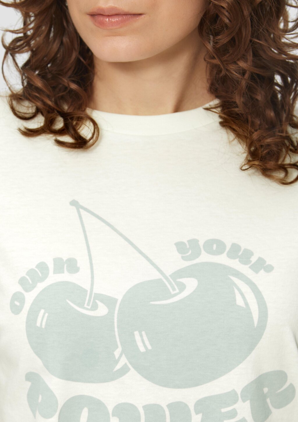 Printshirt mit überschnittener Schulter