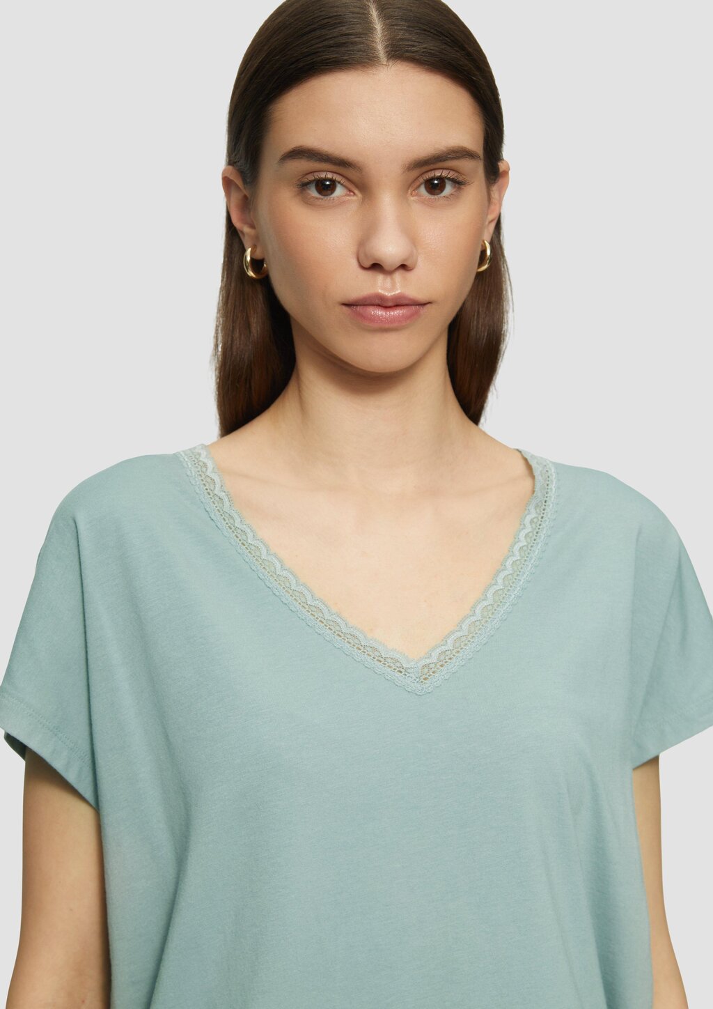 Modalmix-Shirt mit Spitzenblende