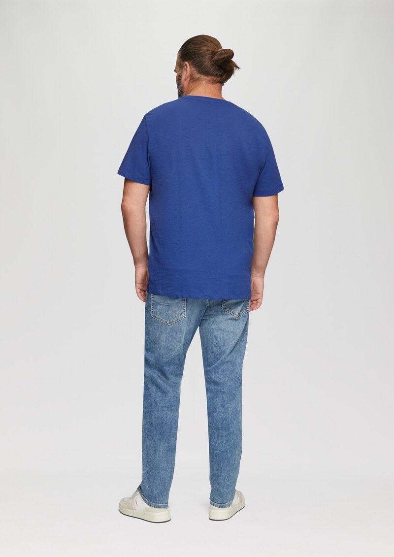 Baumwoll-T-Shirt mit Frontprint und Flammgarnstruktur