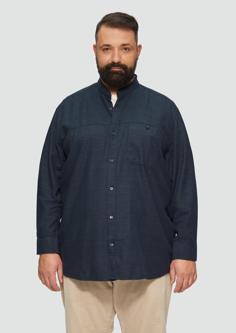 Regular Fit: Strukturiertes Baumwollhemd mit Stehkragen