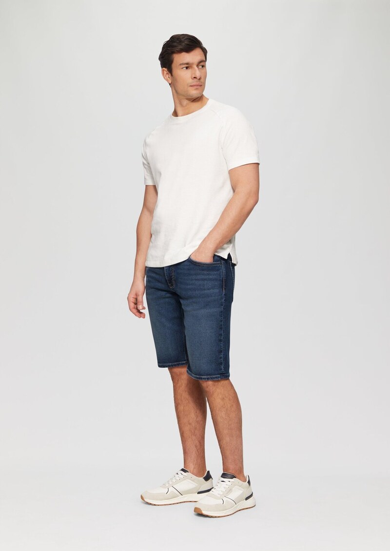 Jeans-Shorts / Regular Fit / Mid Rise / Straight Leg