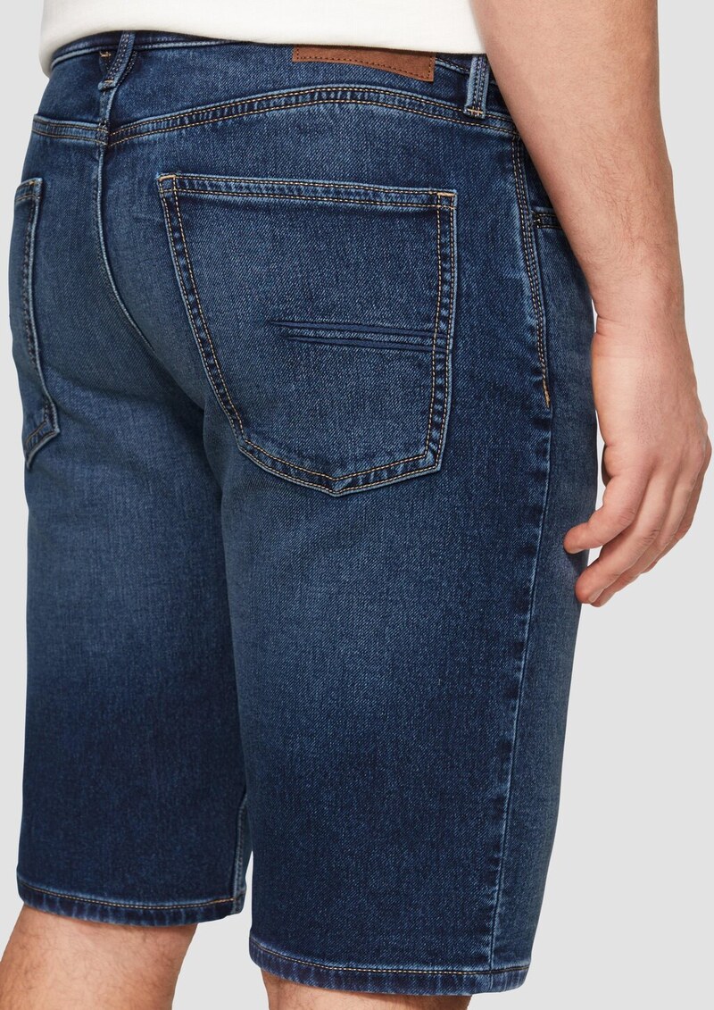 Jeans-Shorts / Regular Fit / Mid Rise / Straight Leg