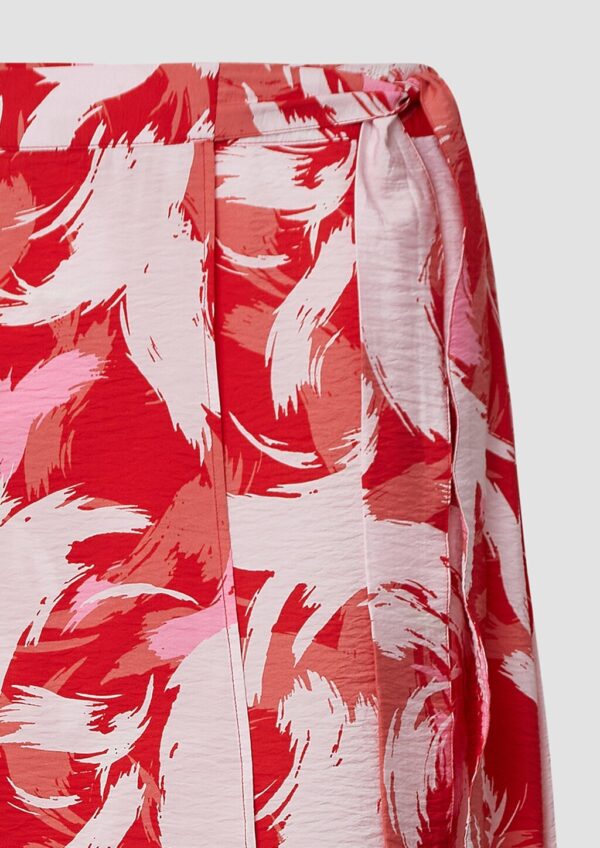 Strukturierter Wickelrock aus Viskosemix mit Bindegürtel