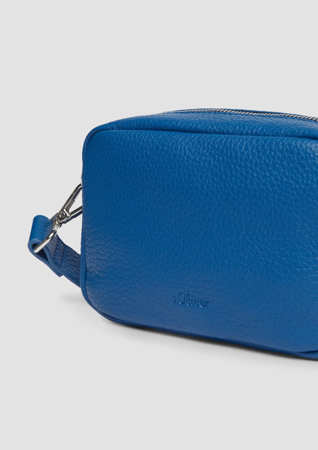 Handliche Camera-Bag mit abnehmbarem Perlen-Henkel und Reißverschlussfach