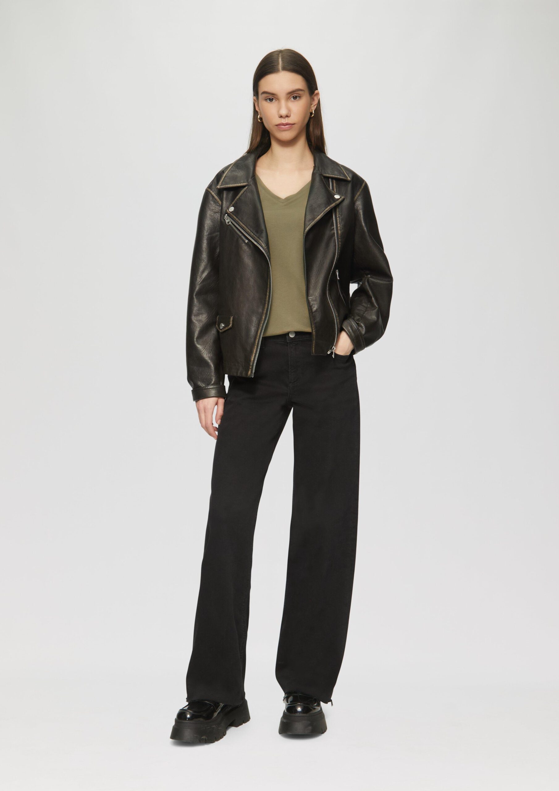 Locker geschnittenes T-Shirt im Modalmix