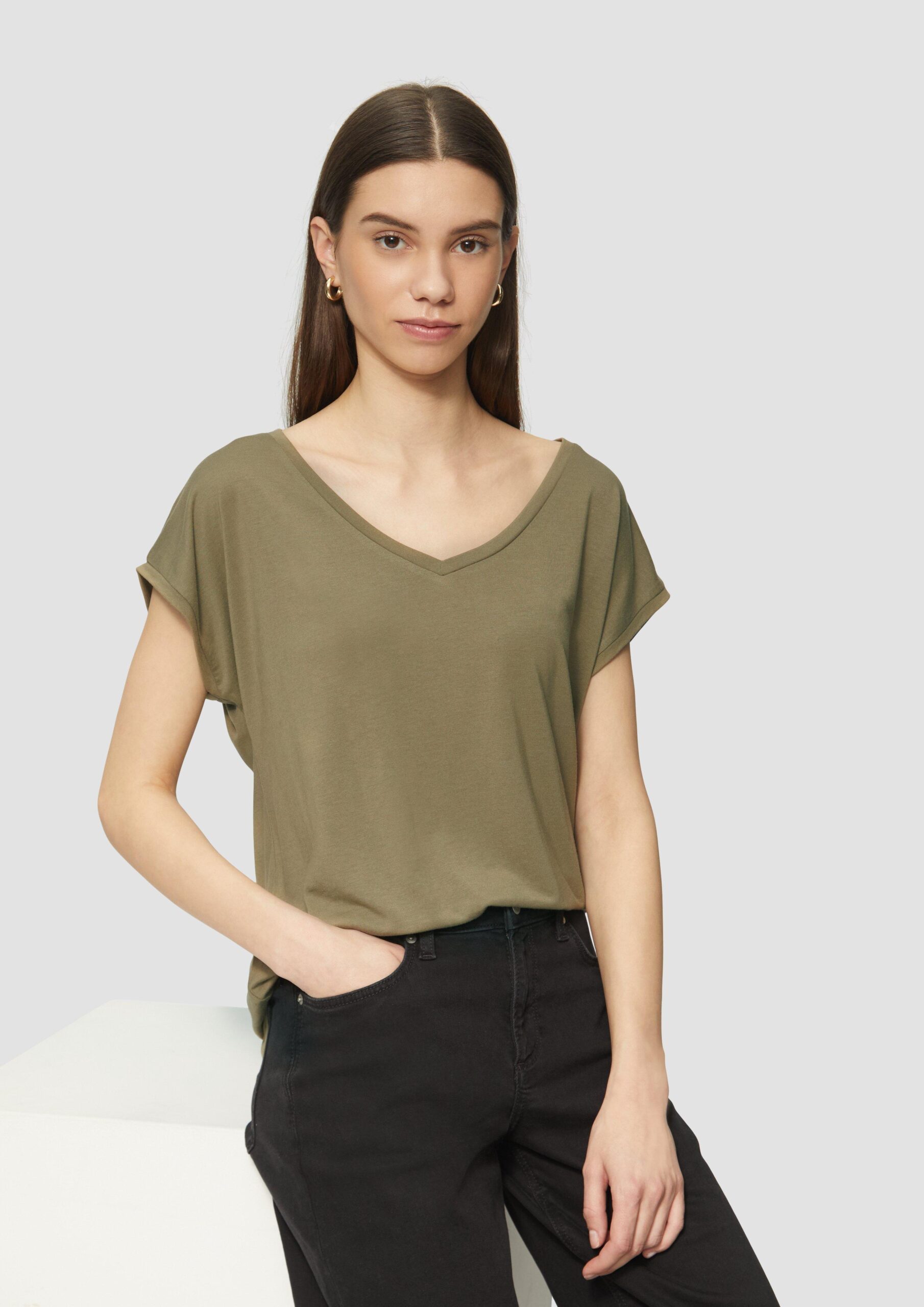 Locker geschnittenes T-Shirt im Modalmix