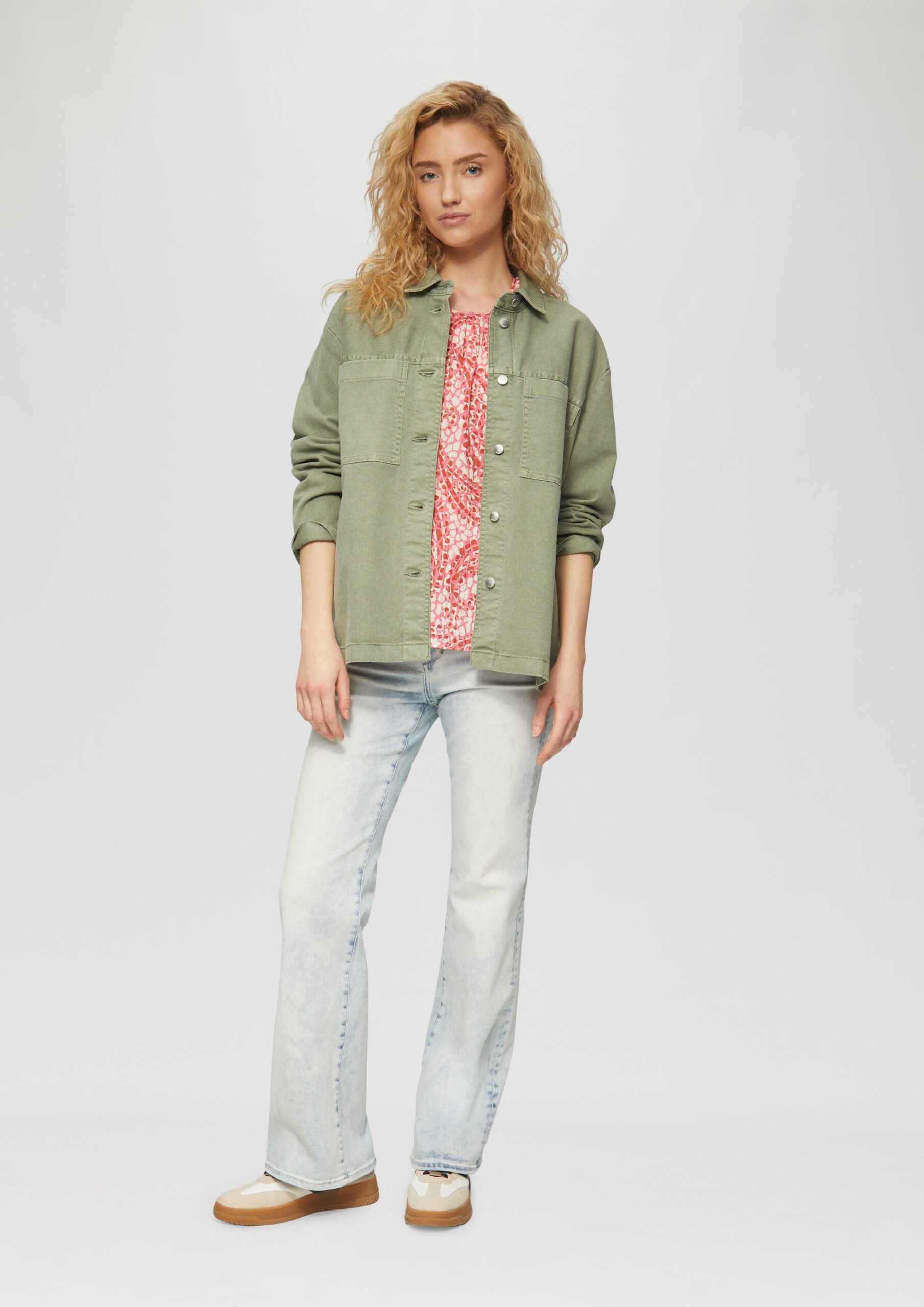 Strukturierte Relaxed-Fit-Bluse mit Raffungen und Raglanärmeln