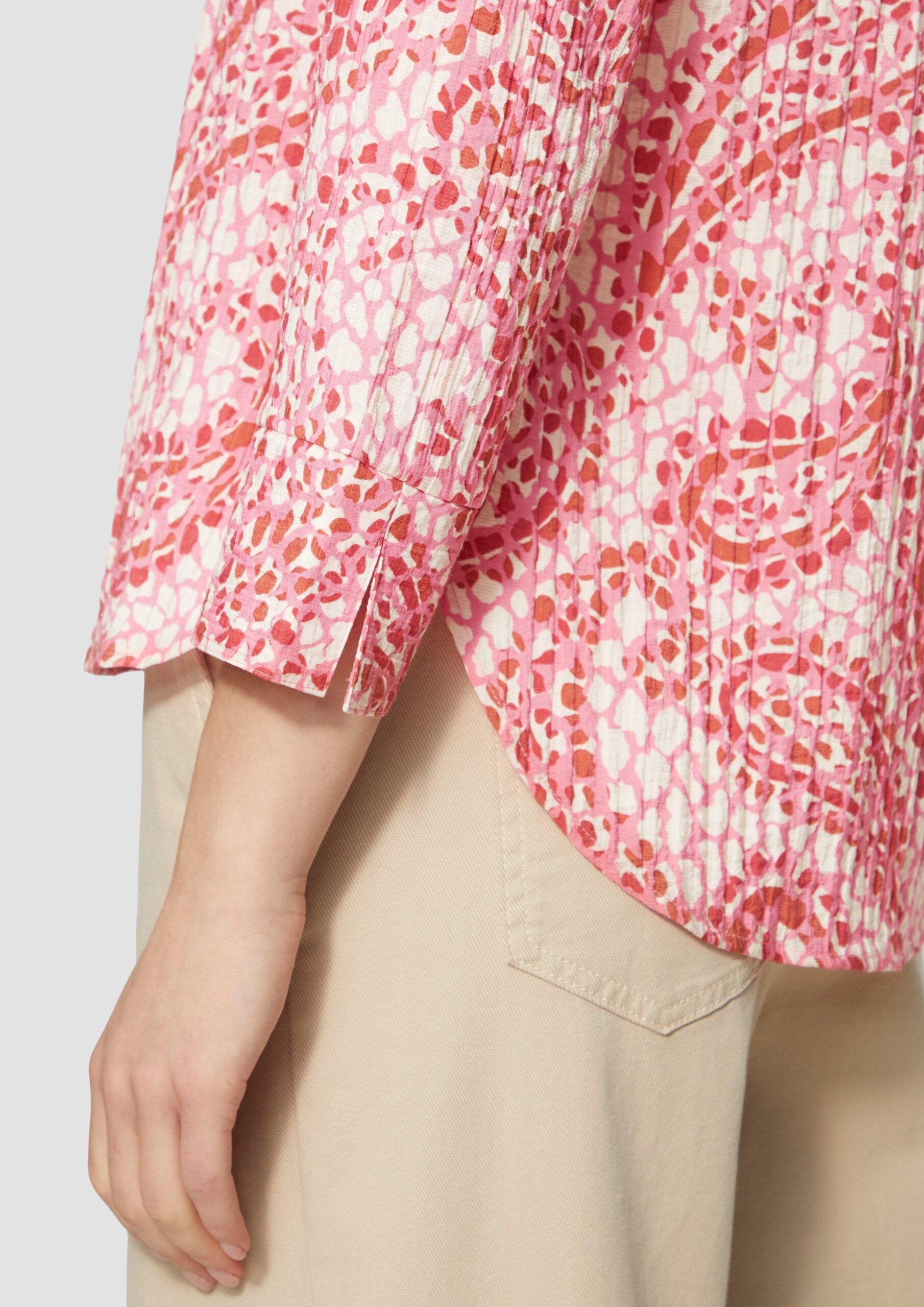 Strukturierte Tunikabluse mit 3/4-Ärmeln