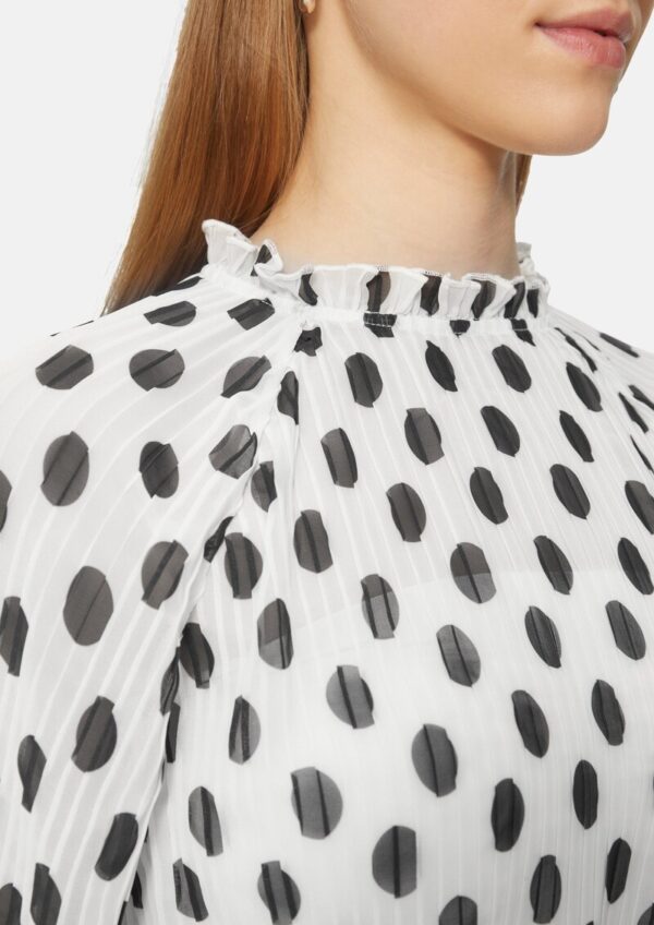 Verkürzte Chiffonbluse aus Plissee