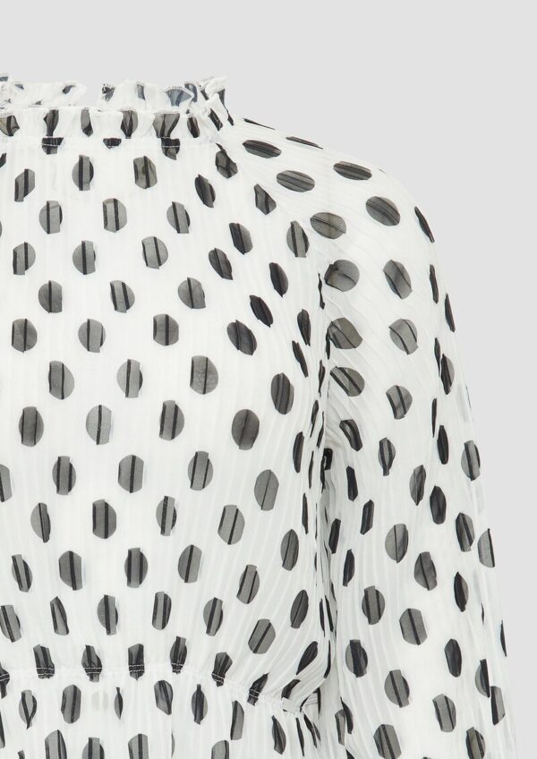 Verkürzte Chiffonbluse aus Plissee