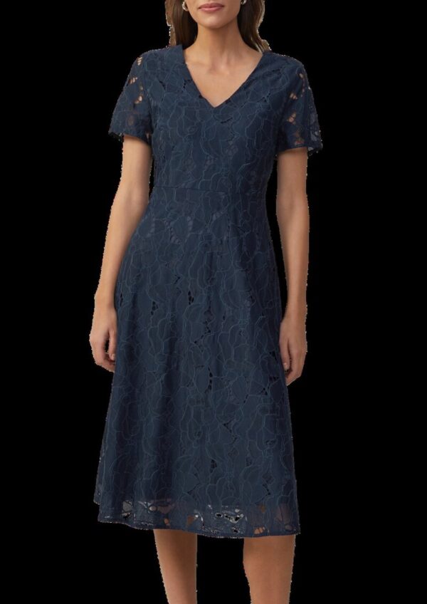 Ausgestelltes Kleid mit floraler Spitze und Futter