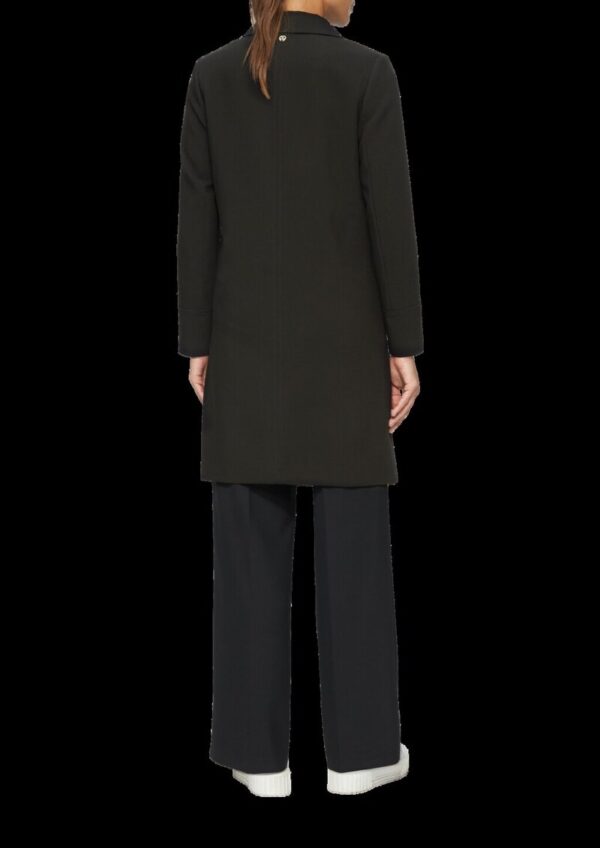 Leicht wärmender Mantel mit halber Knopfleiste