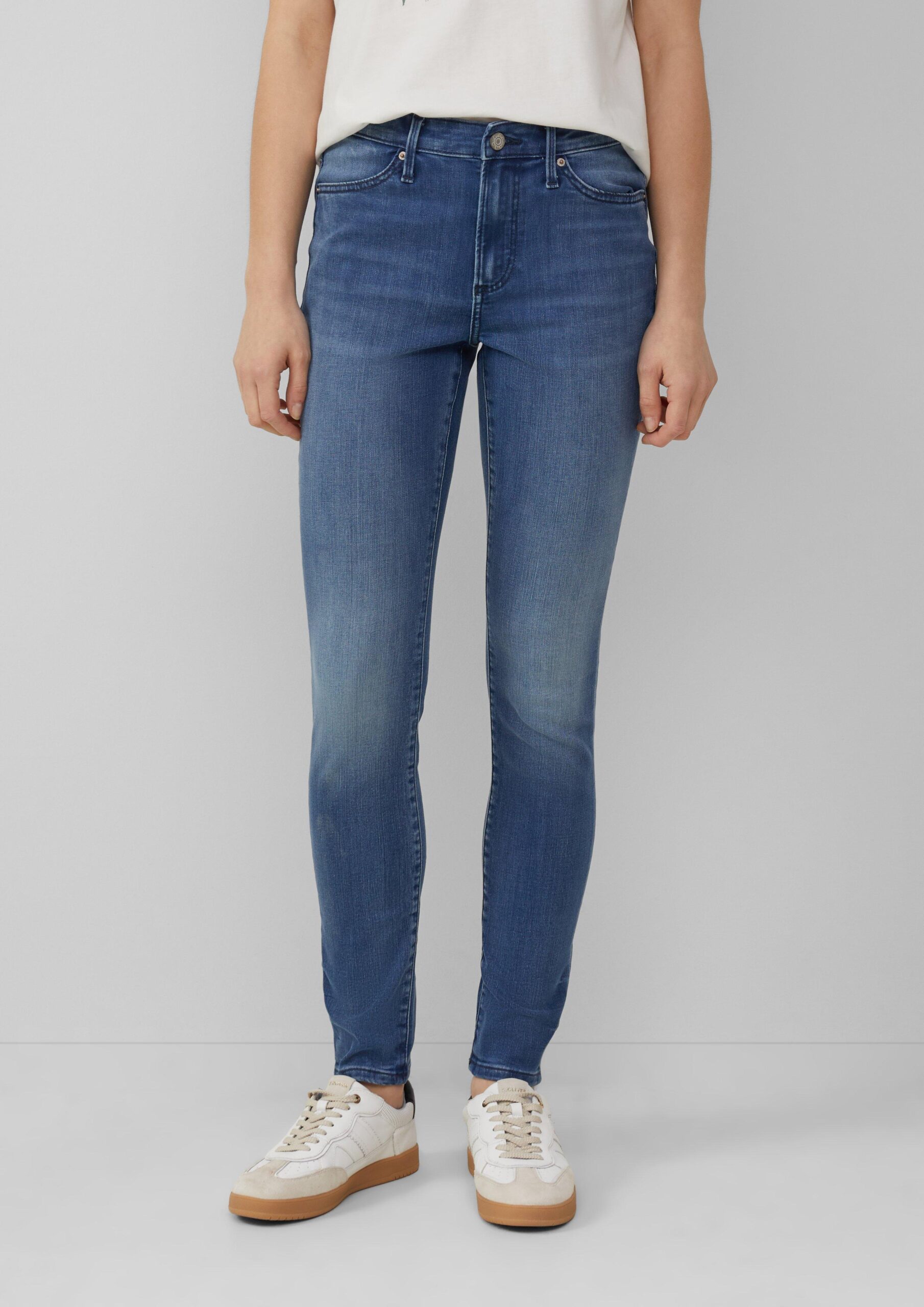 Jeans Izabell / Skinny Fit / Mid Rise / Skinny Leg