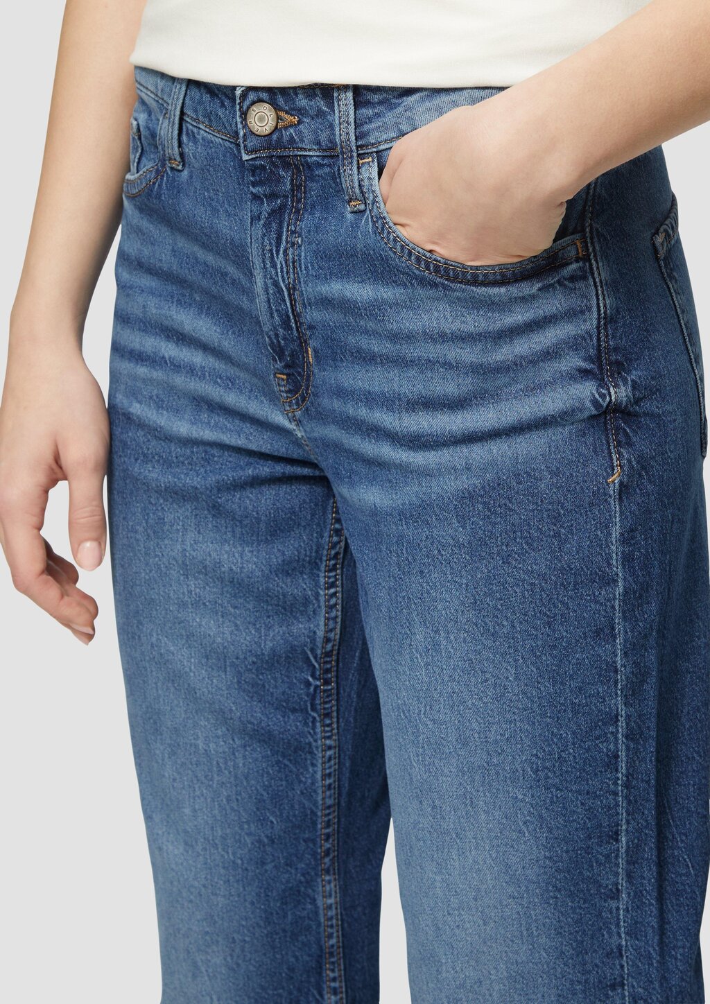 Cropped Jeans / Regular Fit / Mid Rise / Straight Leg / 360° Denim