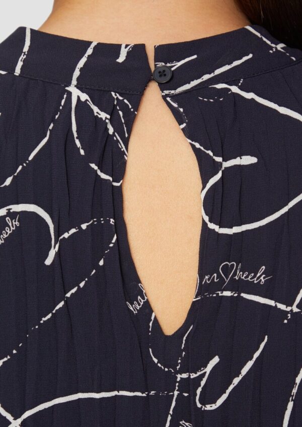 Plissierte Chiffonbluse mit Herz-Print