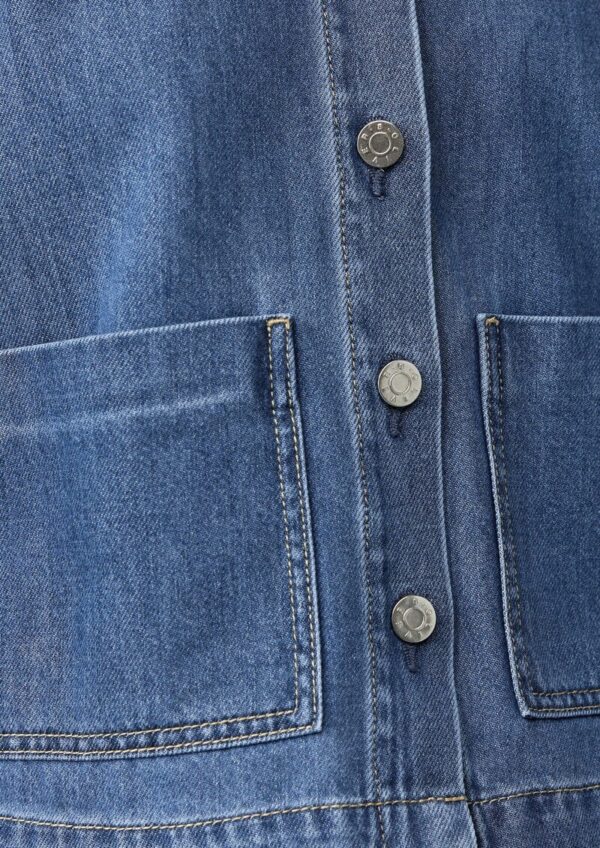 Verkürzte Denimjacke mit aufgesetzten Taschen