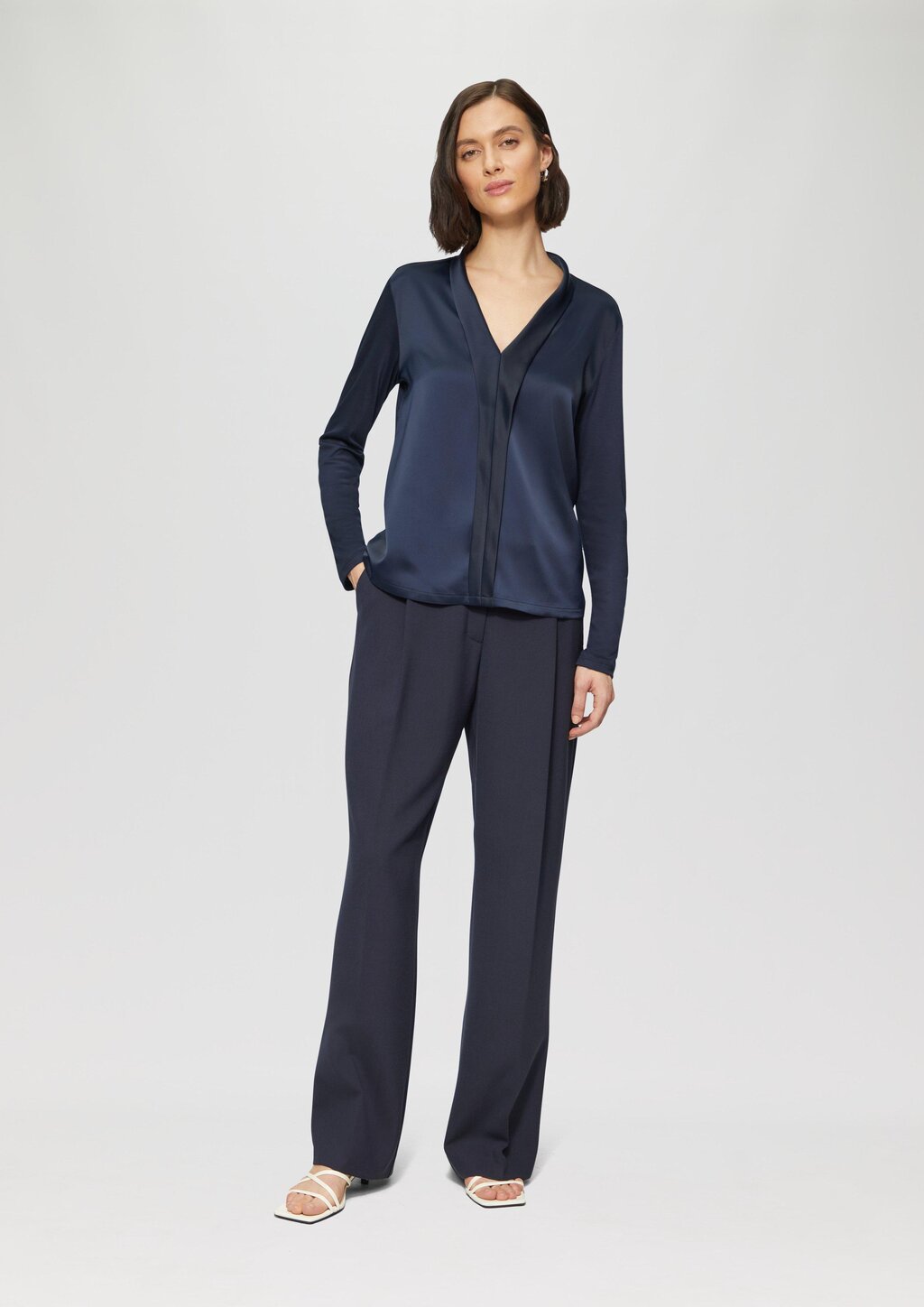 Satin-Blusenshirt mit Blende