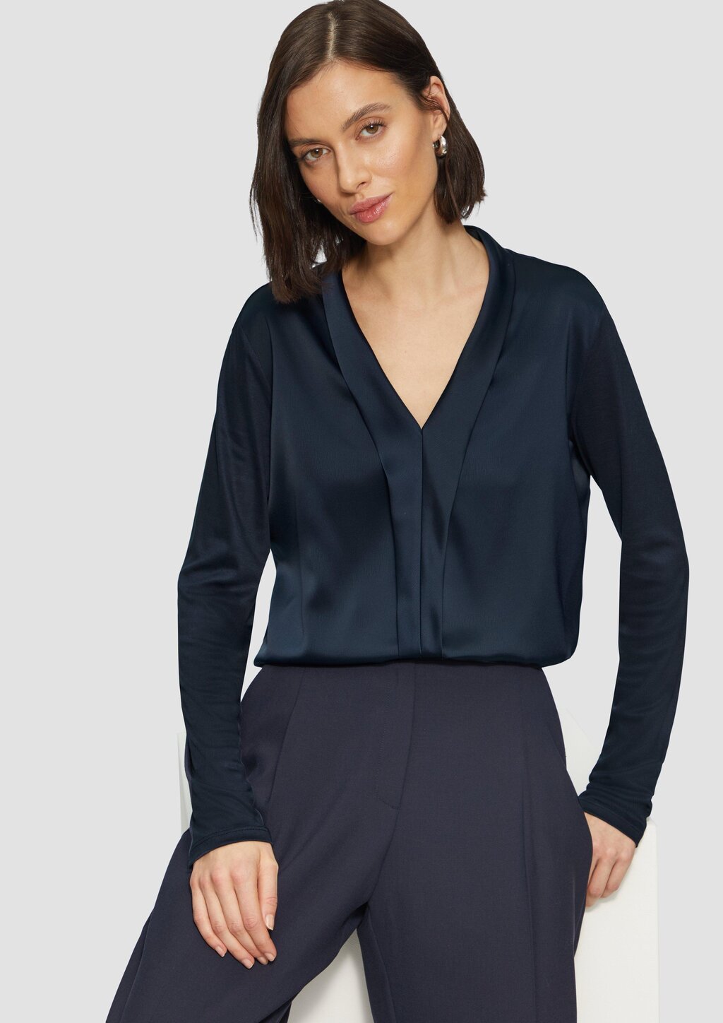 Satin-Blusenshirt mit Blende