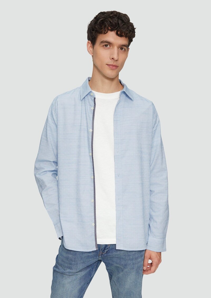 Slim Fit: Strukturiertes Hemd mit Kentkragen