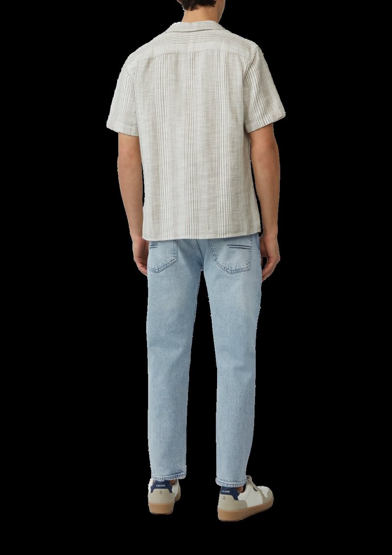 Resort Fit: Baumwollshirt mit Strukturstreifen