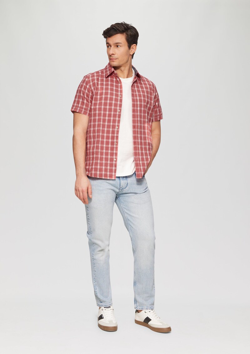 Regular Fit: Kariertes Kurzarmhemd mit Struktur