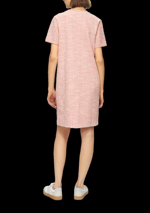 Etuikleid aus Bouclé mit kurzen Ärmeln